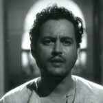 ये दुनिया अगर मिल भी जाए तो क्या है??